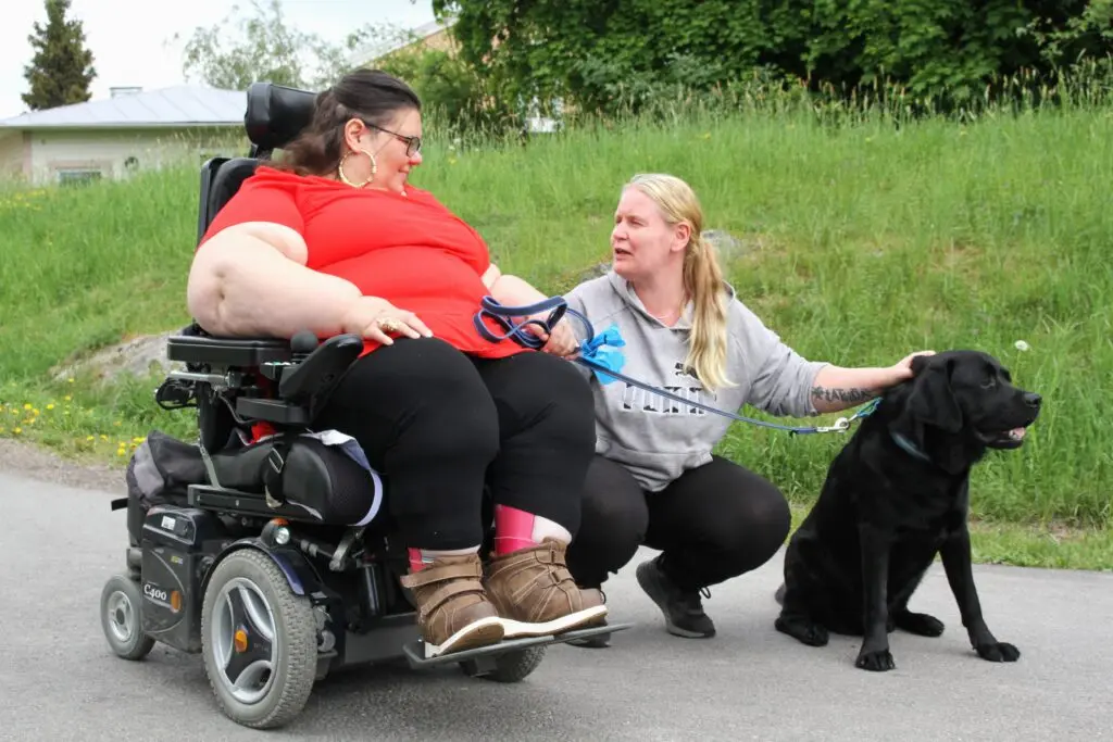 Alvita Care personer och hund